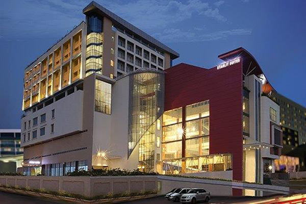 Commercial Hot Water System for Kool Home Builders Mall